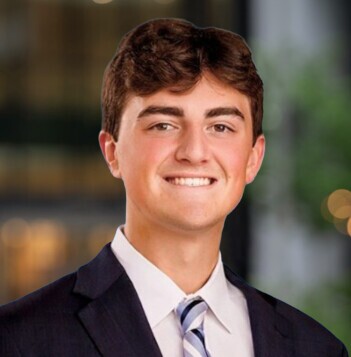 Ryan Betz Headshot