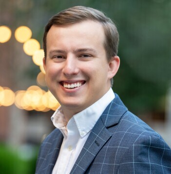 Richard Dull Headshot