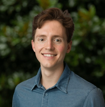 Duncan Moore Headshot