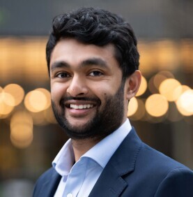 Vikas Kottamasu Headshot